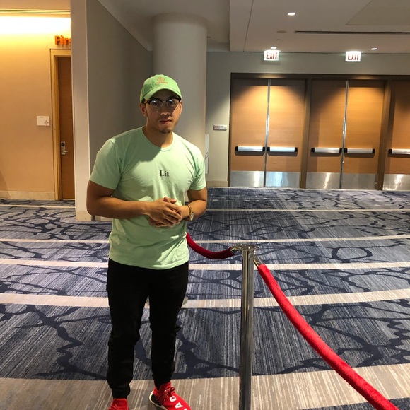 Meet your Posher, Romeo - Picture 1 of 1